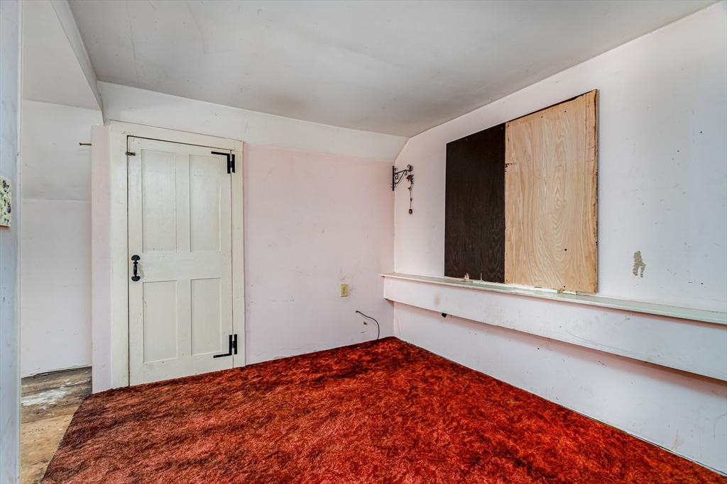 260 State Road Phillipston, MA 01331 - Photo 33 of 42 a view of an empty room