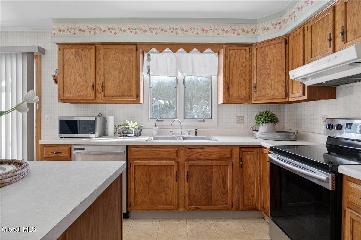 170 State Farm Road Valatie, NY 12184 - Photo 9 of 54 42-170 STATE FARM-10