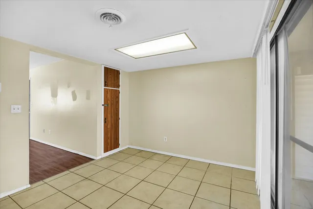 $99,000 | 1905 Christopher Circle, Unit 4, Urbana, IL 61802