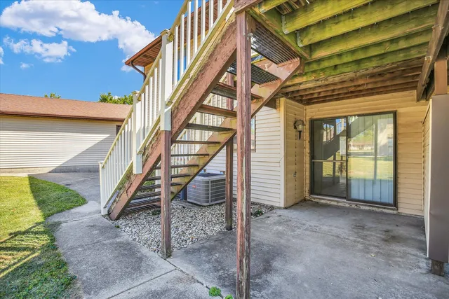 $99,000 | 1905 Christopher Circle, Unit 4, Urbana, IL 61802