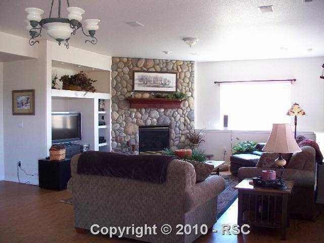 17070 Herring Road Colorado Springs, CO 80908 - Photo 10 of 15