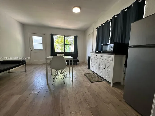 $1,450 | 275 Northwest 46th Street, Unit B, Miami, FL 33127