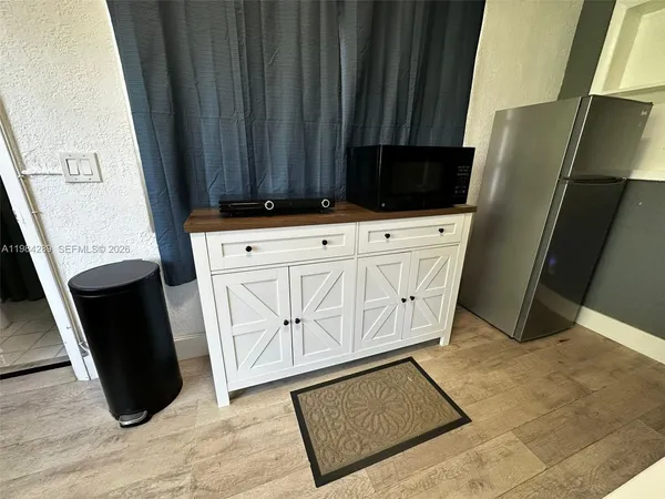 $1,450 | 275 Northwest 46th Street, Unit B, Miami, FL 33127