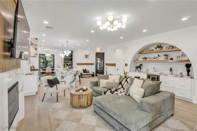 $6,500 | 2709 Rue Toulouse Avenue, Henderson, NV 89044