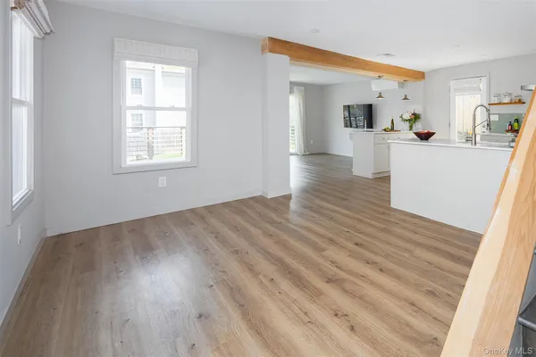 $450,000 | 39 North Broadway, Kingston, NY 12401