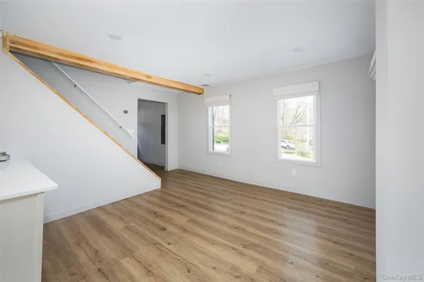 $450,000 | 39 North Broadway, Kingston, NY 12401