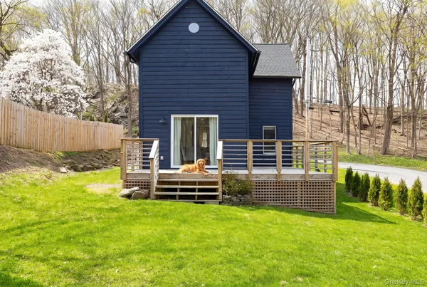 $450,000 | 39 North Broadway, Kingston, NY 12401