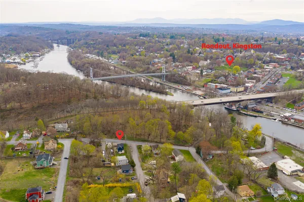 $450,000 | 39 North Broadway, Kingston, NY 12401