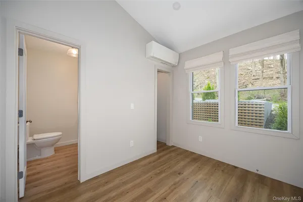 $450,000 | 39 North Broadway, Kingston, NY 12401