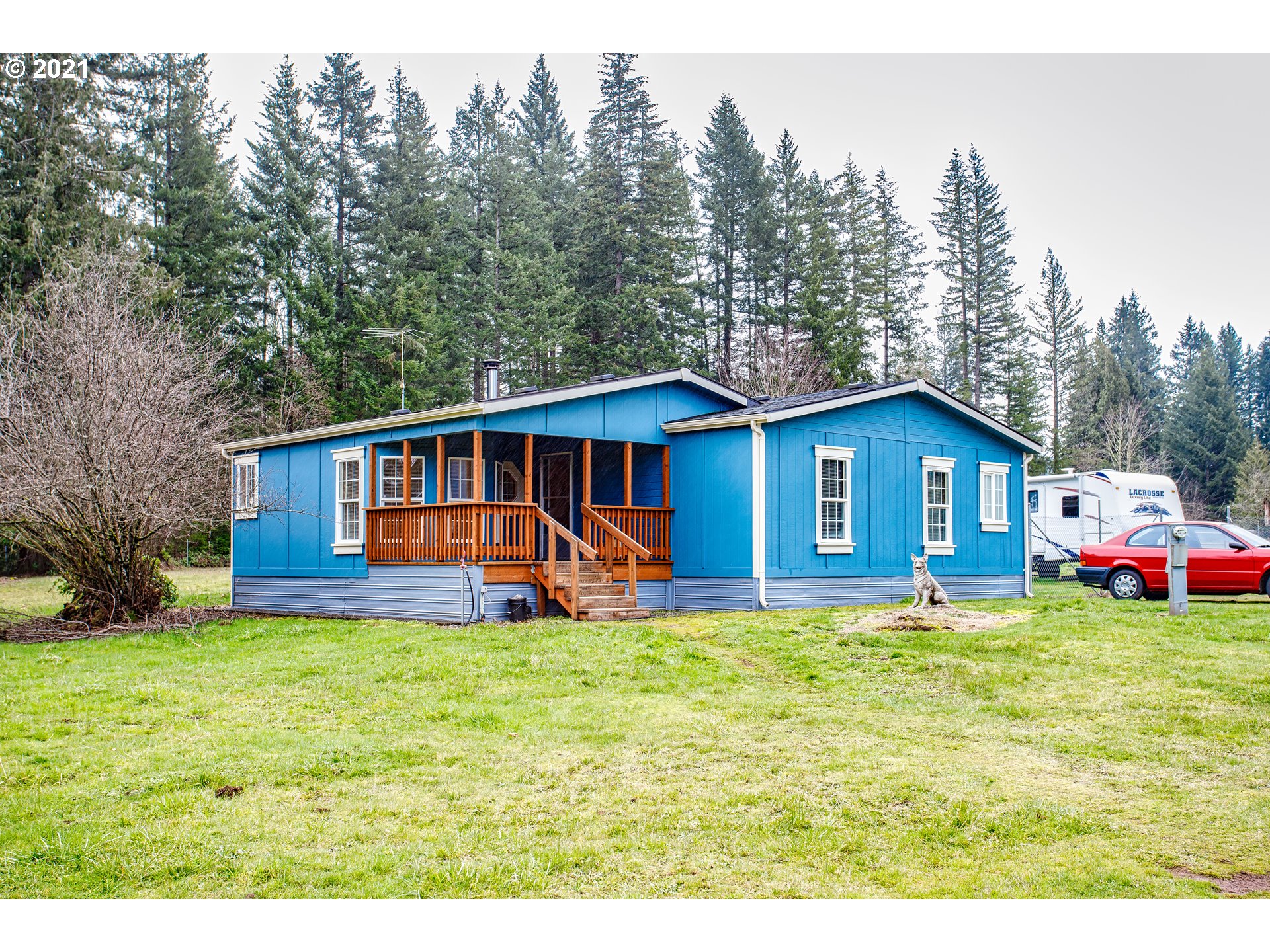 26747 South Shibley Road Colton, OR 97017 - Photo 7 of 13 a view of a house with a yard