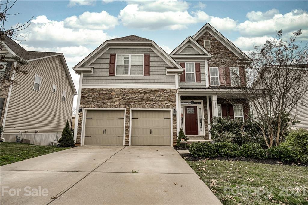 9201 Inverness Bay Road Charlotte, NC 28278 - Photo 1 of 39 Gallery Image 1