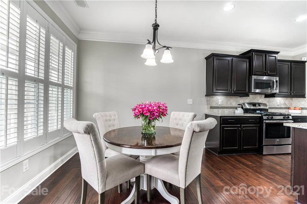 9201 Inverness Bay Road Charlotte, NC 28278 - Photo 11 of 39 Gallery Image 11