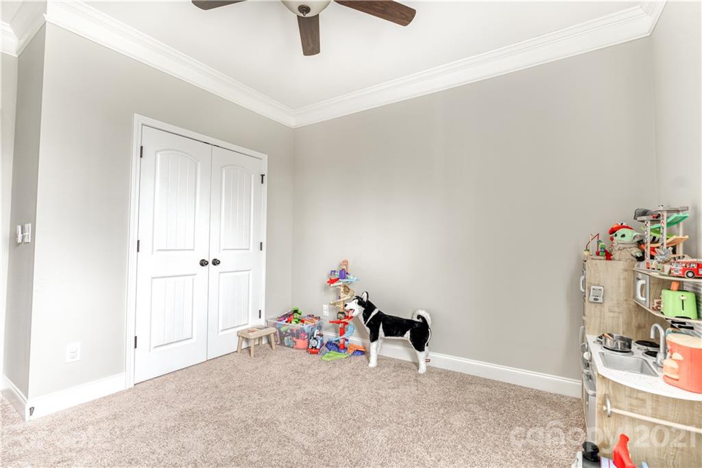 9201 Inverness Bay Road Charlotte, NC 28278 - Photo 15 of 39 Gallery Image 15
