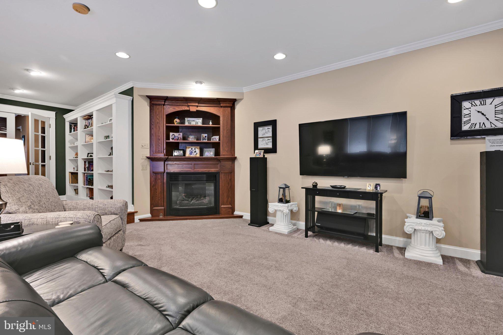 135 Cedar Hill Road Peach Bottom, PA 17563 - Photo 29 of 82 Family Room