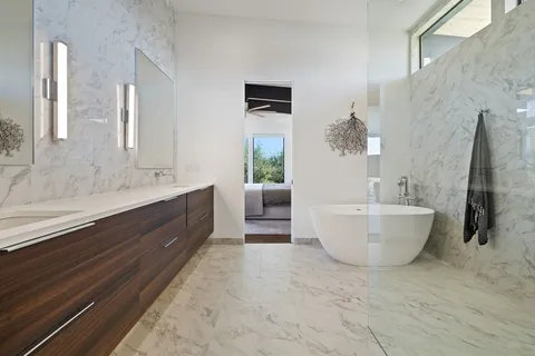 $1,445,000 | 197 Gaucho Way, Dripping Springs, TX 78620