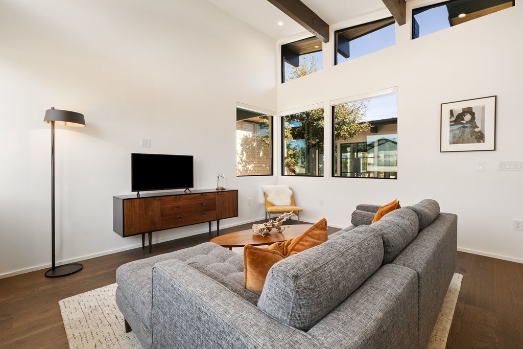 197 Gaucho Way Dripping Springs, TX 78620 - Photo 29 of 40