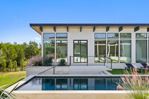 $1,445,000 | 197 Gaucho Way, Dripping Springs, TX 78620