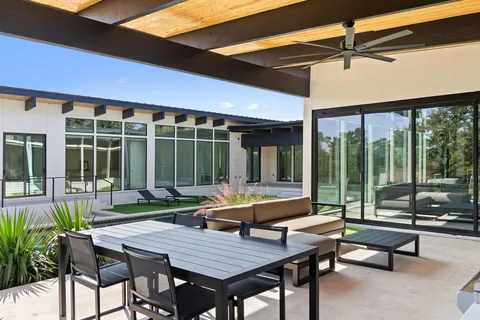 $1,445,000 | 197 Gaucho Way, Dripping Springs, TX 78620