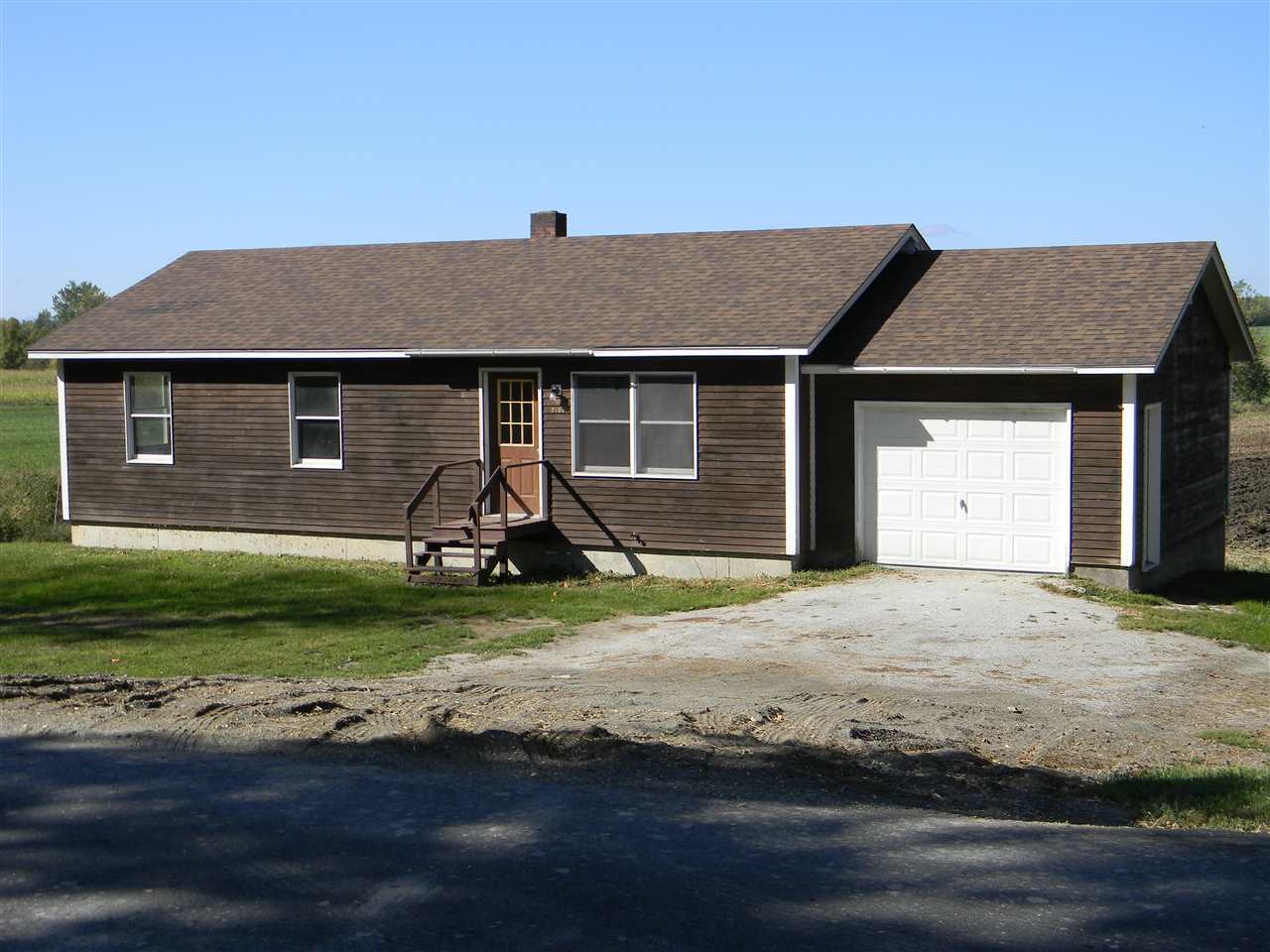 2469 Dunsmore Road St. Albans Town, VT 05488 - Photo 3 of 18