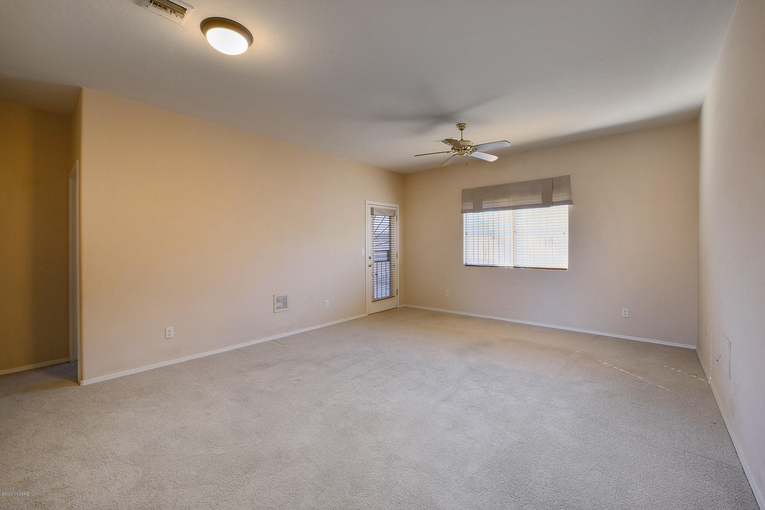 3526 South Mission Road, Unit 1 Tucson, AZ 85713 - Photo 6 of 18