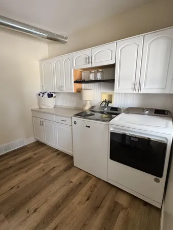 $305,000 | 600 Birch Avenue North, New Richland, MN 56072