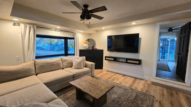 $320,000 | 600 Birch Avenue North, New Richland, MN 56072