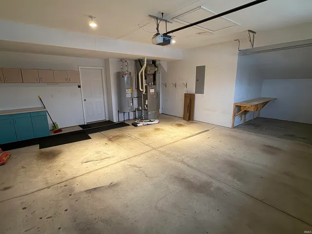 $329,900 | 1823 Apopka Way, Fort Wayne, IN 46814