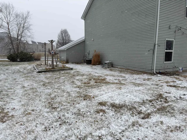 $329,900 | 1823 Apopka Way, Fort Wayne, IN 46814