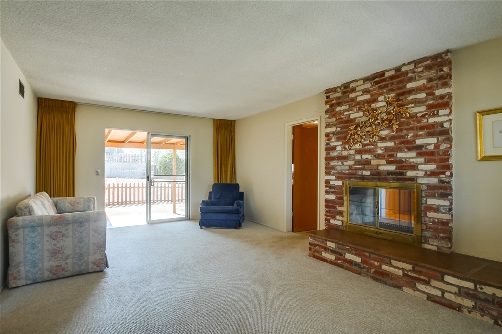 1130 Rees Road Escondido, CA 92026 - Photo 6 of 21