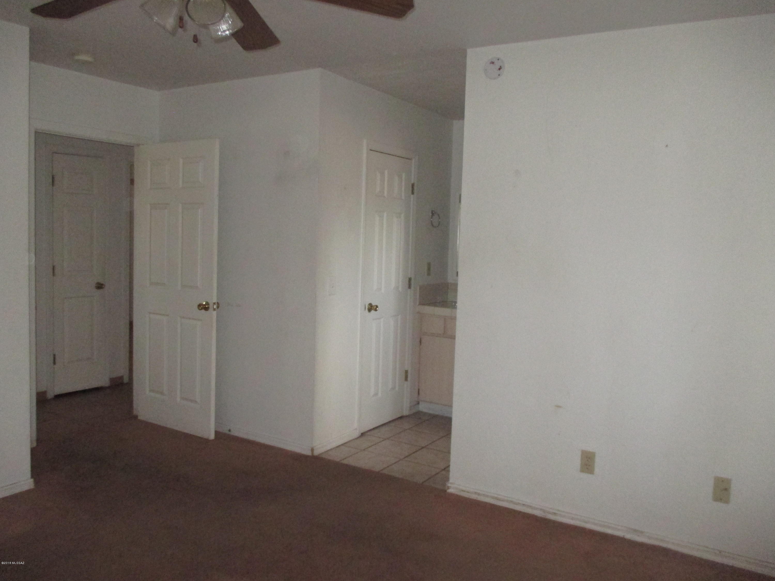 514 Calle Toruno Rio Rico, AZ 85648 - Photo 9 of 13 Gallery Image 9