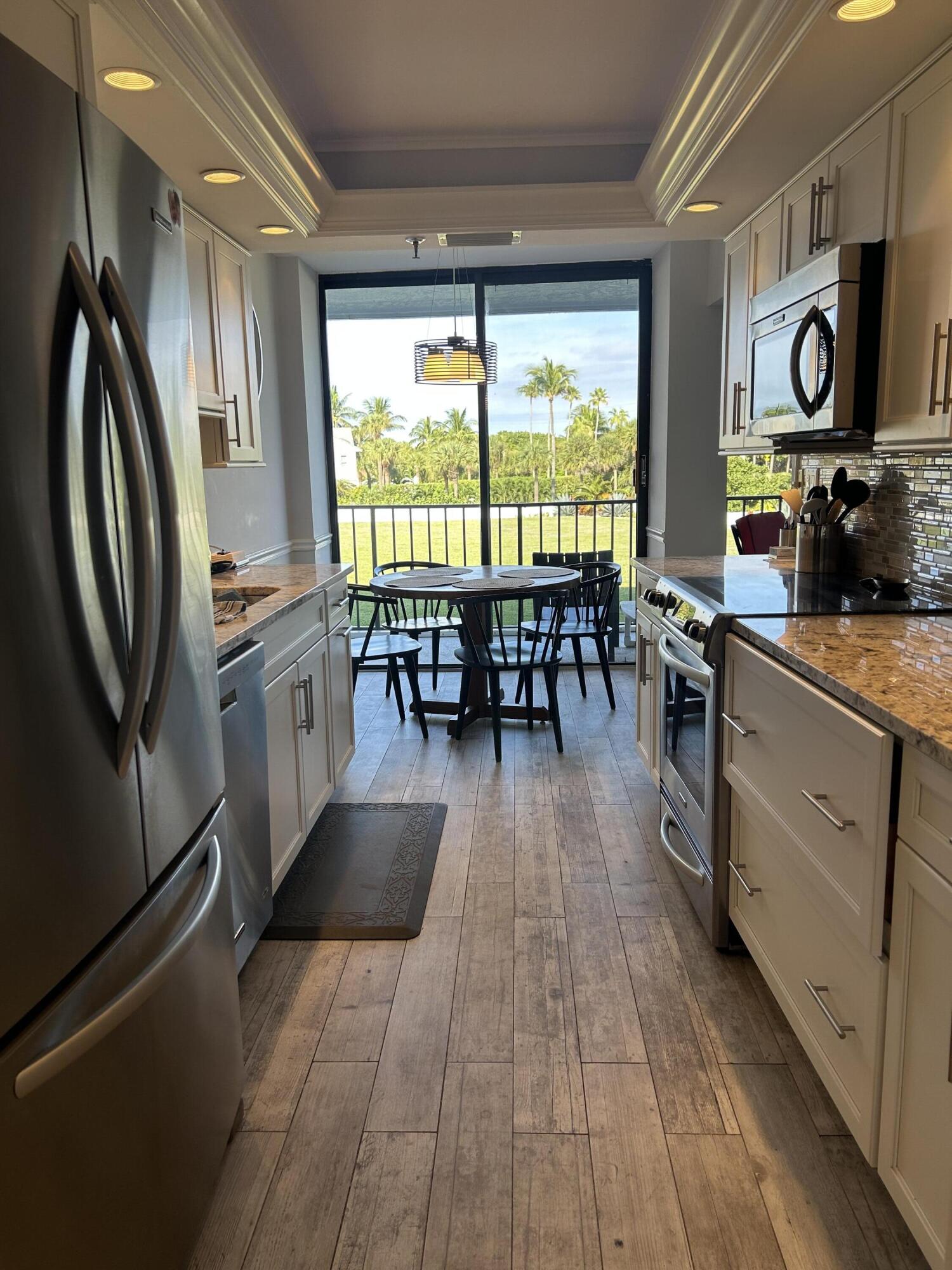 1300 Jimmy Buffett Mem Highway, Unit 209 Jupiter, FL 33477 - Photo 9 of 11 IMG_7492