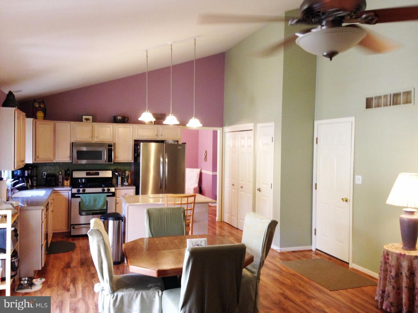 235 Longview Drive Sinking Spring, PA 19608 - Photo 7 of 17