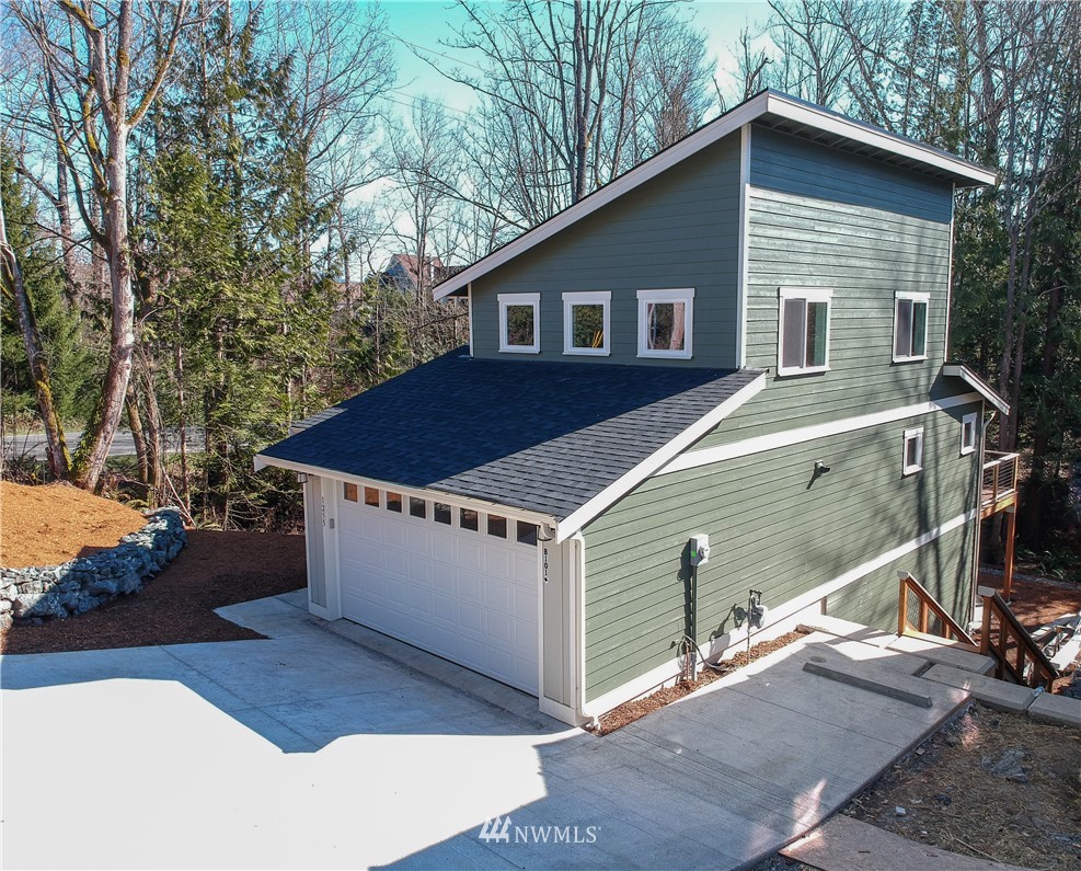 1255 McLeod Road Bellingham, WA 98226 - Photo 2 of 37 Gallery Image 2