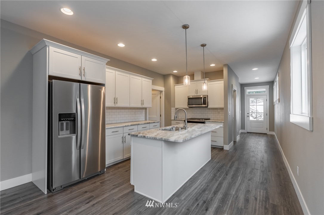 1255 McLeod Road Bellingham, WA 98226 - Photo 7 of 37 Gallery Image 7