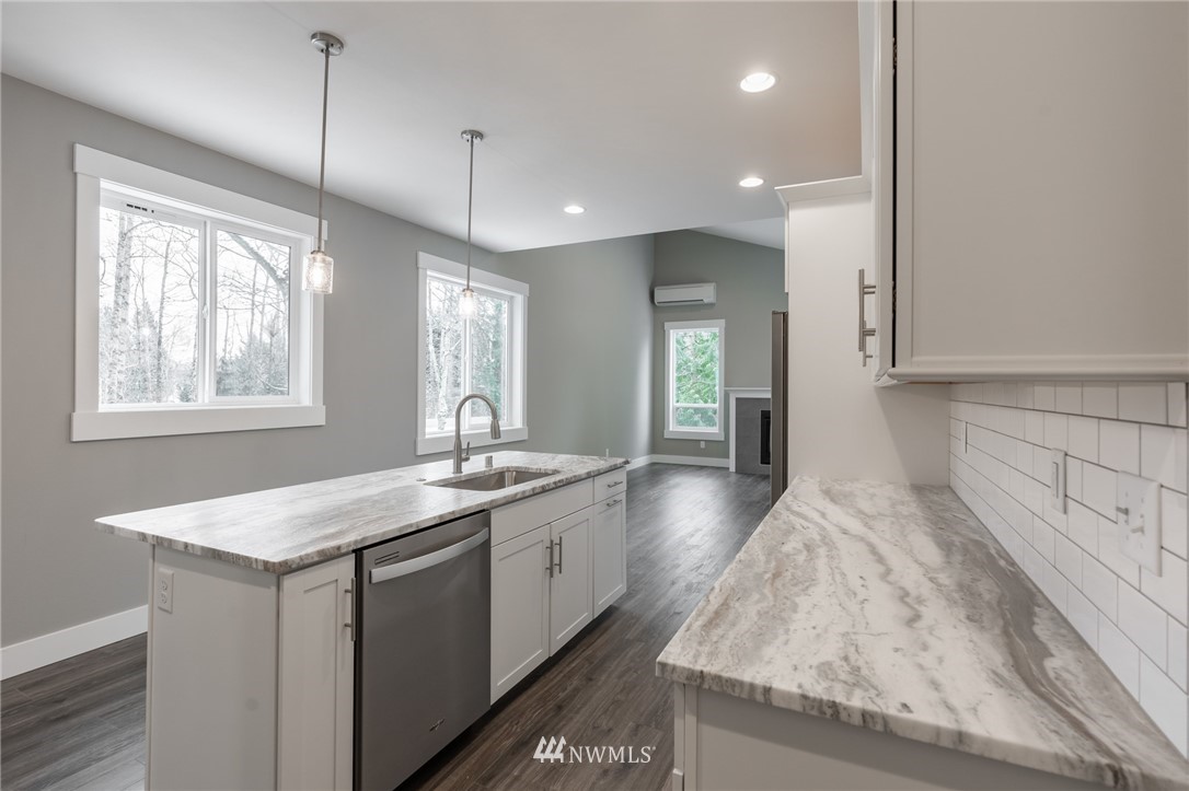 1255 McLeod Road Bellingham, WA 98226 - Photo 10 of 37 Gallery Image 10