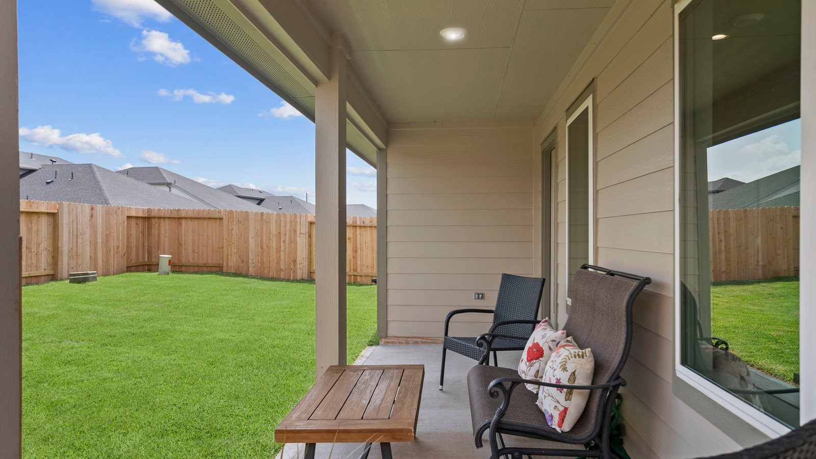 6111 Cherry Mdws Street Rosenberg, TX 77469 - Photo 22 of 37 *Images and 3D tour are for illustration only and options may vary from home as built.