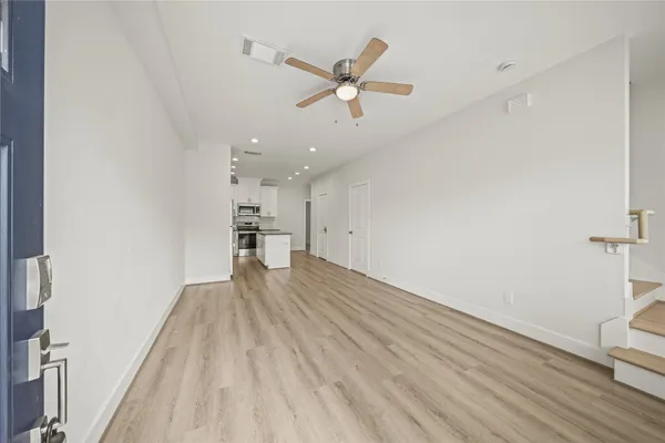 $2,000 | 4007 New Orleans Street, Unit B, Houston, TX 77020