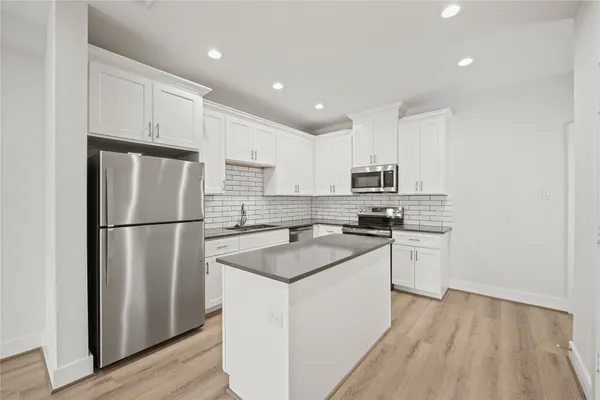 $2,000 | 4007 New Orleans Street, Unit B, Houston, TX 77020