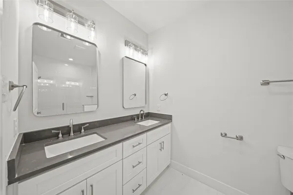 $2,000 | 4007 New Orleans Street, Unit B, Houston, TX 77020