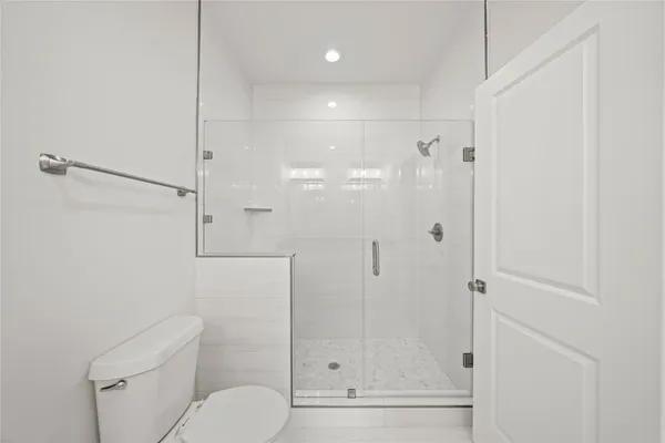 $2,000 | 4007 New Orleans Street, Unit B, Houston, TX 77020