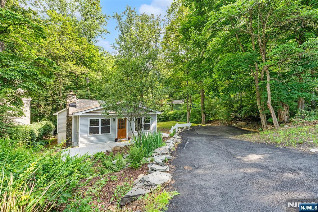 39 Old Road Ringwood, NJ 07456 - Photo 27 of 27