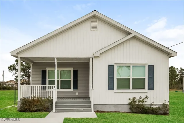 $1,595 | 1848 Welk Street, Lehigh Acres, FL 33972
