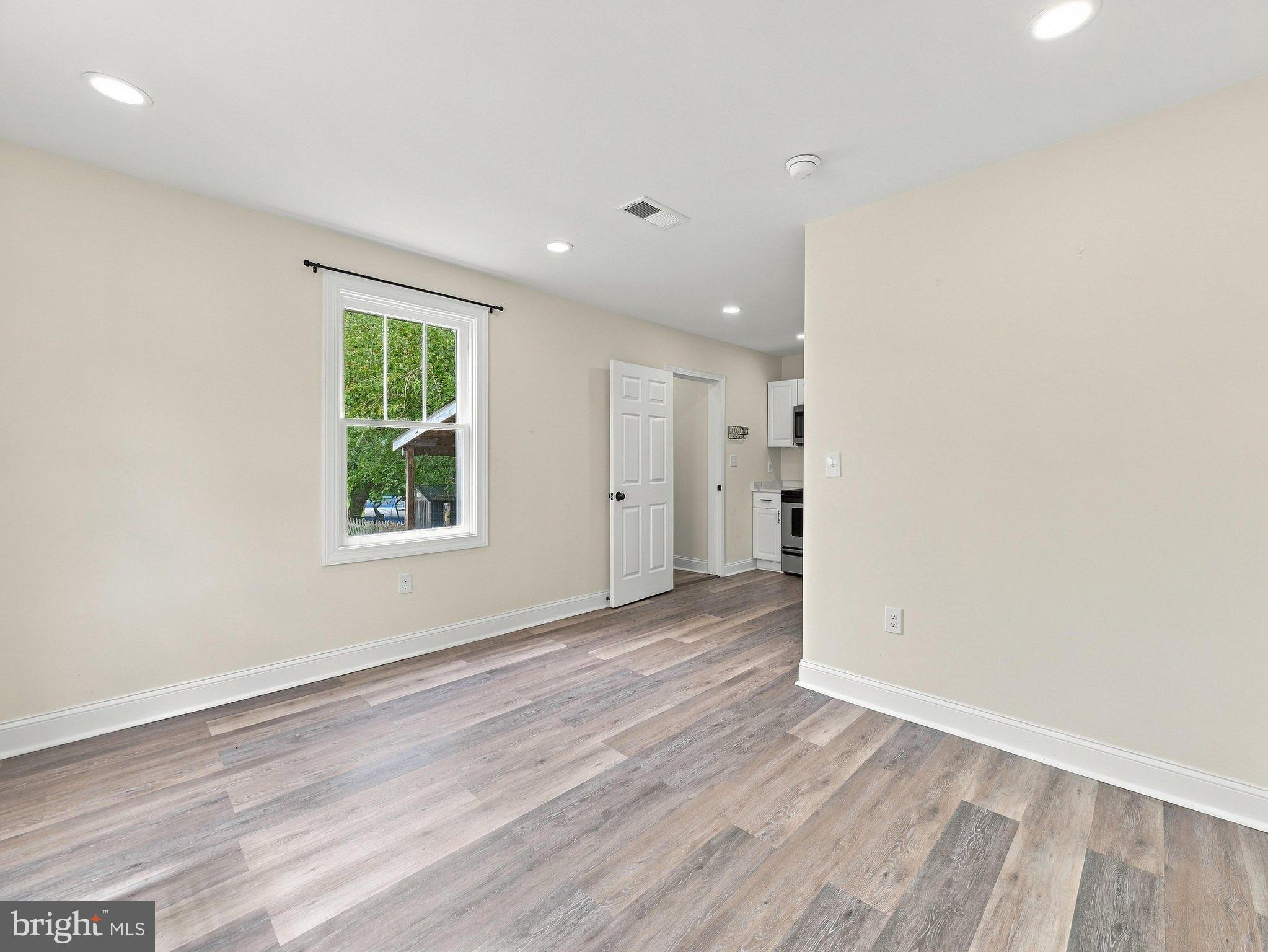 8118 Mapleville Road Boonsboro, MD 21713 - Photo 11 of 29 Gallery Image 11