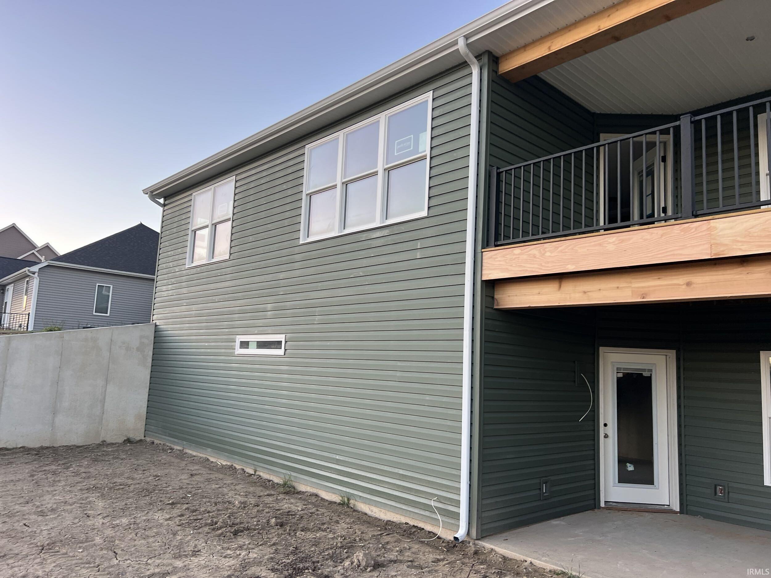 1121 Lake Shores Drive Decatur, IN 46733 - Photo 4 of 5