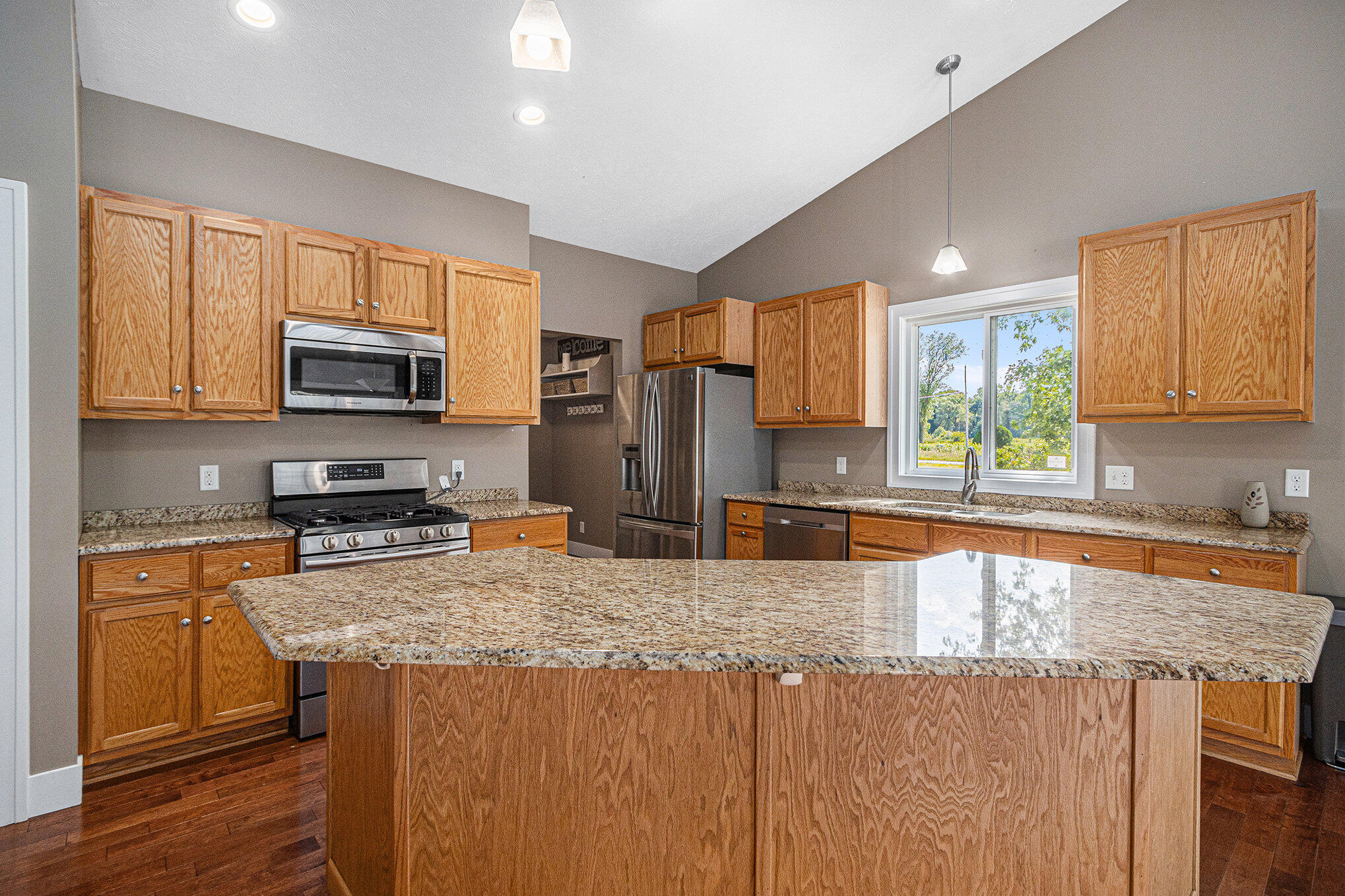 770 Marsh Road Plainwell, MI 49080 - Photo 21 of 53 020_770marsh_22
