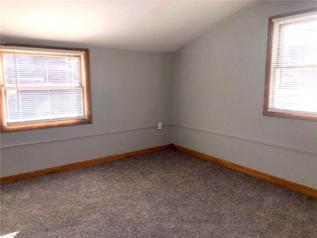 411 Locust Street Elizabeth, PA 15037 - Photo 13 of 22 an empty room with a window