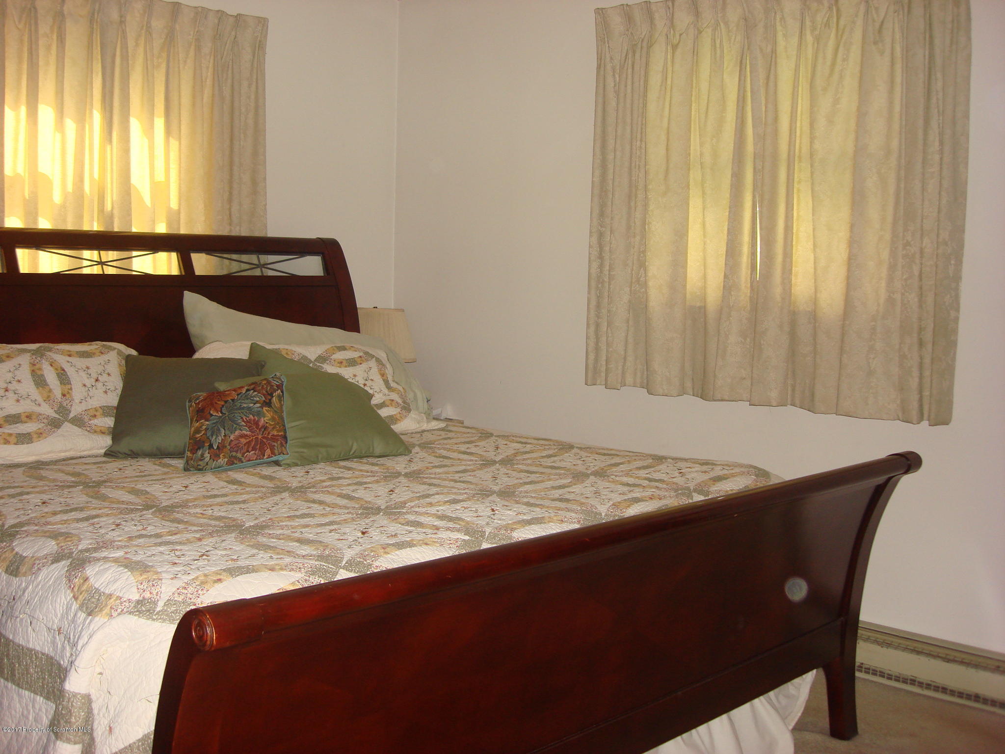 343 Schoonover Hill Road Dallas, PA 18612 - Photo 14 of 35