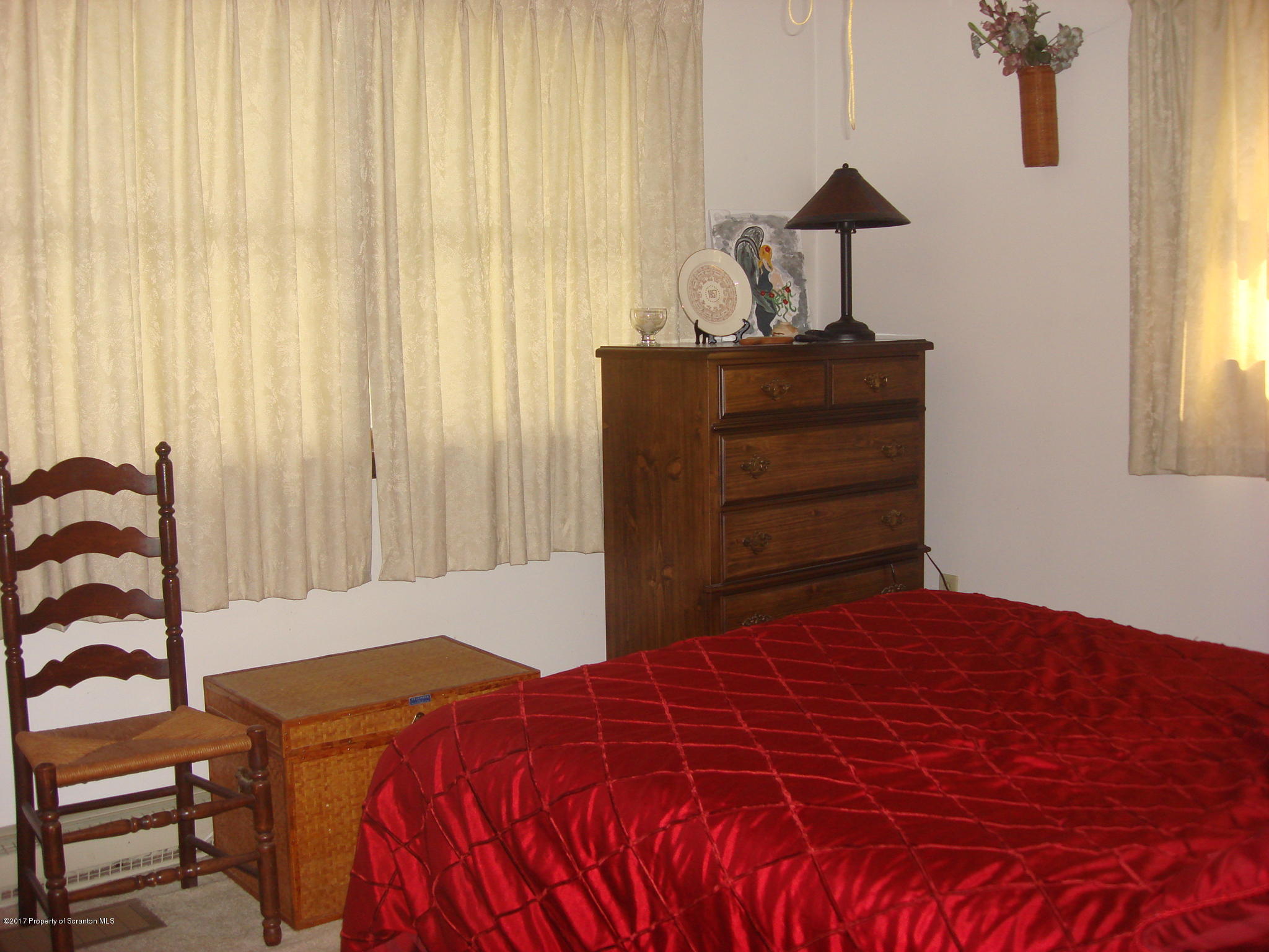 343 Schoonover Hill Road Dallas, PA 18612 - Photo 16 of 35