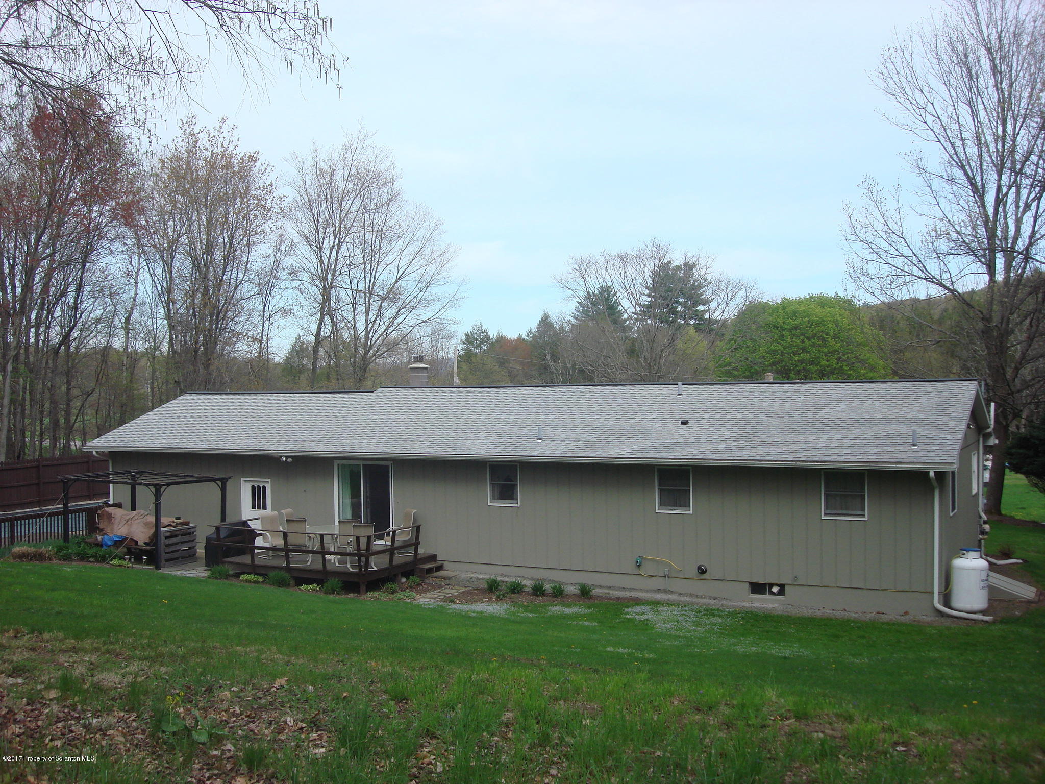 343 Schoonover Hill Road Dallas, PA 18612 - Photo 33 of 35