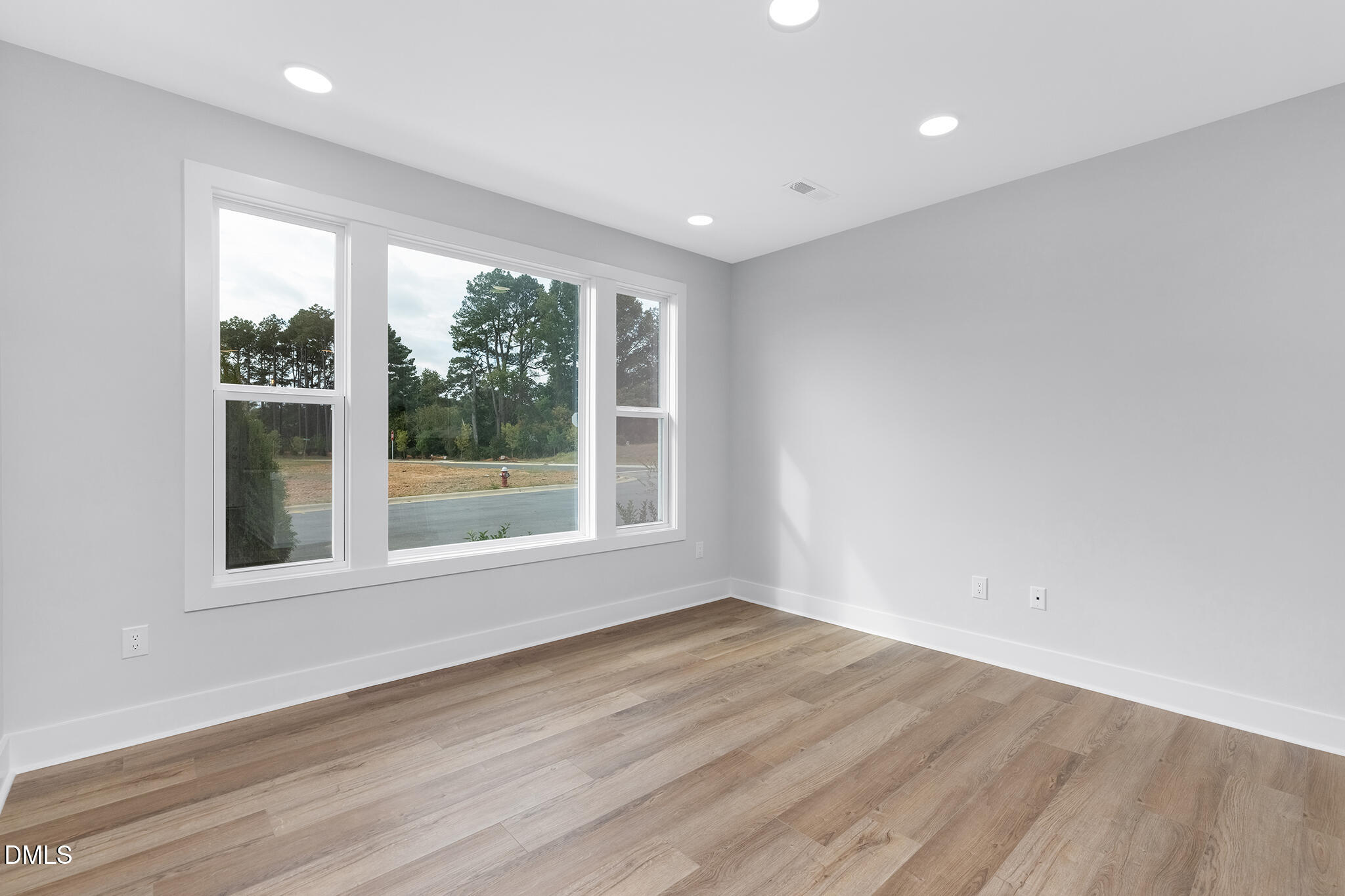 803 Fireship Road Fuquay-Varina, NC 27526 - Photo 6 of 25 803 Fireship Rd, Fuquay-Varina_4